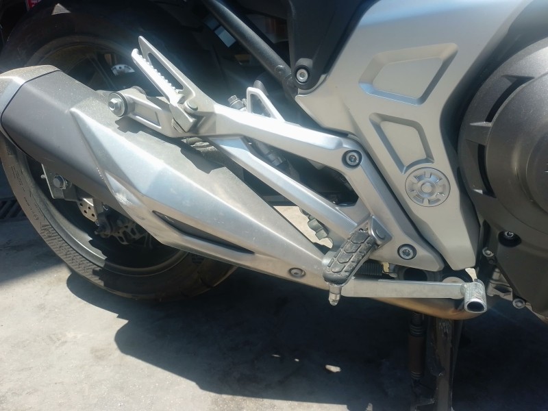 Recambio de estribera derecha para honda nc nc 750 x (rh09) referencia OEM IAM   