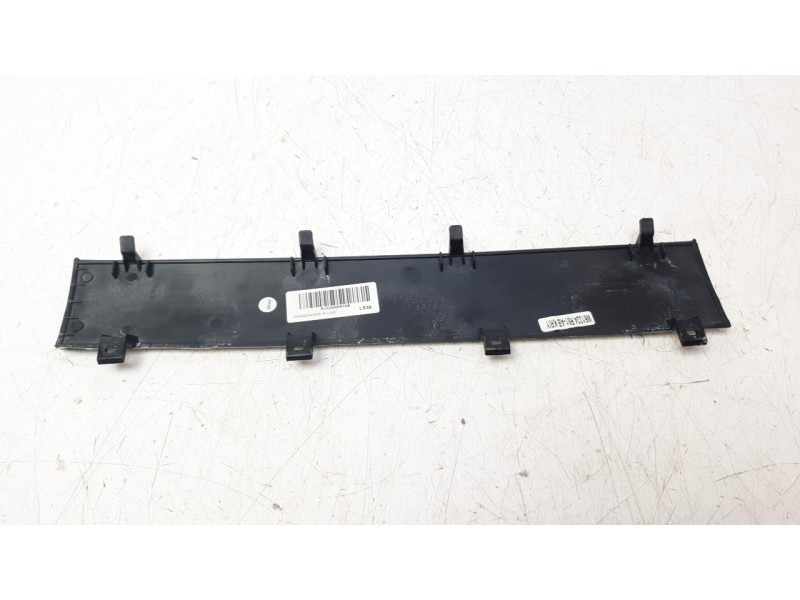 Recambio de moldura para land rover evoque hse dynamic referencia OEM IAM BJ32045R61AB  