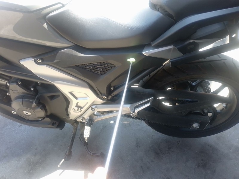 Recambio de molduras traseras para honda nc nc 750 x (rh09) referencia OEM IAM   