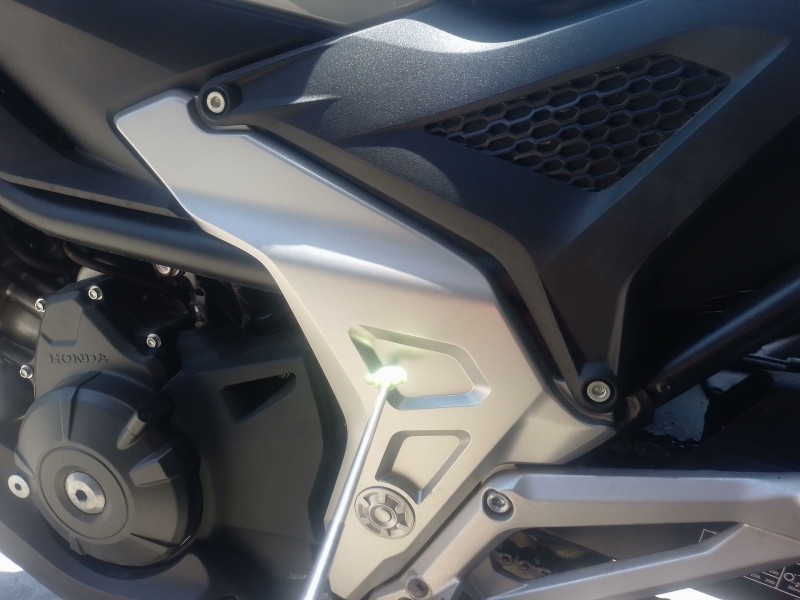 Recambio de molduras delanteras para honda nc nc 750 x (rh09) referencia OEM IAM   