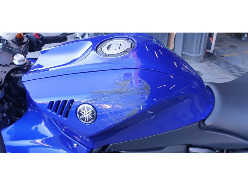 Recambio de moldura para yamaha yzf-r 7 yzf-r 7 referencia OEM IAM BEB2412900P0  