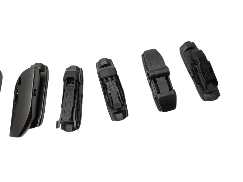 Recambio de escobilla limpia para universal universal universal referencia OEM IAM 55CM  DOGDVF55/32100140550