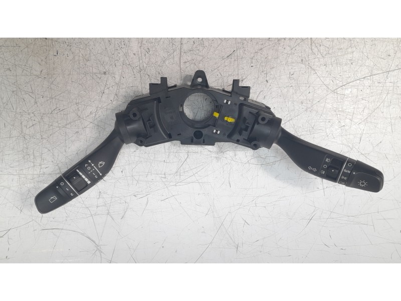 Recambio de mando multifuncion para hyundai kona 1.0 tgdi cat referencia OEM IAM 93403J9950  