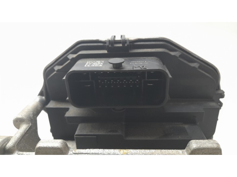 Recambio de servofreno para volkswagen id.4 (e21) gtx referencia OEM IAM 1EB614105T EBB53KN 