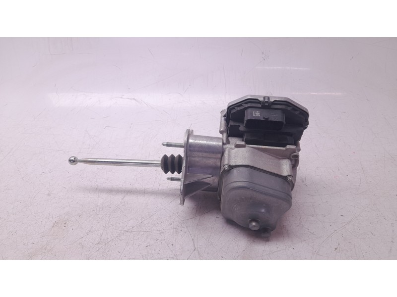Recambio de servofreno para volkswagen id.4 (e21) gtx referencia OEM IAM 1EB614105T EBB53KN 