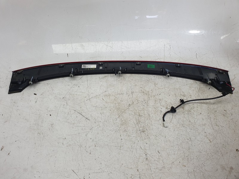 Recambio de luz central de freno para jaecoo 7 phev 2025 referencia OEM IAM 605000753AA  