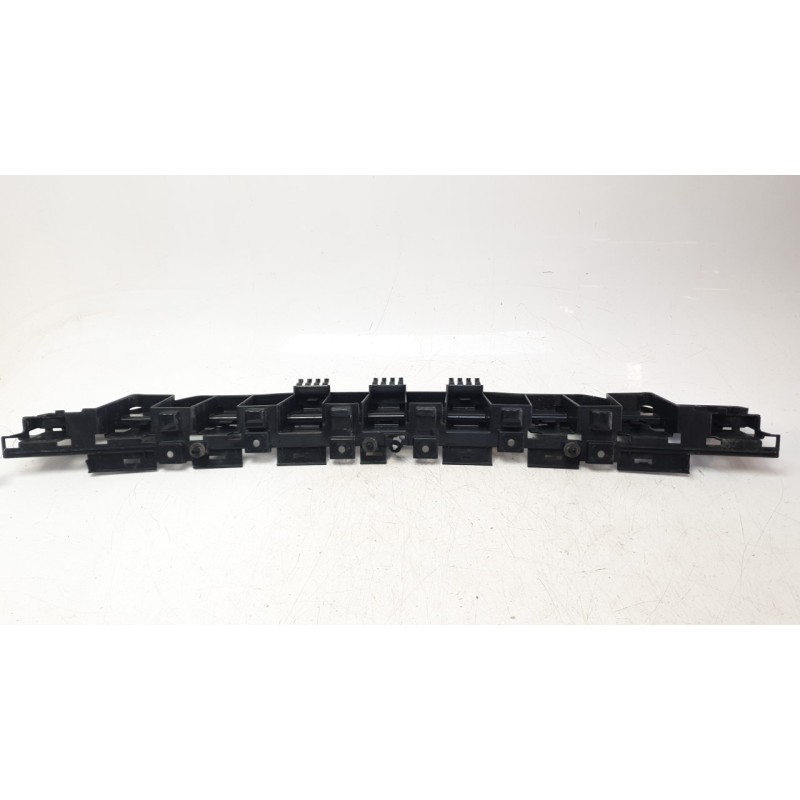 Recambio de soporte paragolpes trasero para ford kuga iii (dfk) 2.5 duratec plug-in-hybrid referencia OEM IAM LV4B17B861DJ  
