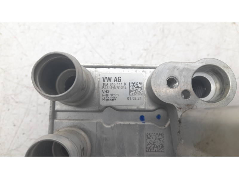Recambio de valvula intercambio de calefaccion para volkswagen id.4 (e21) gtx referencia OEM IAM 1EA816111B 2AJVN30149559U 