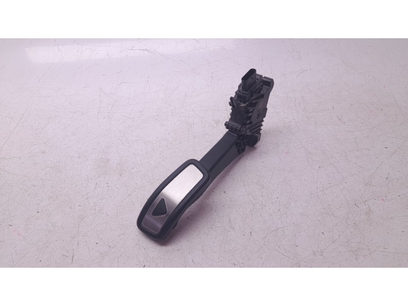 Recambio de potenciometro pedal para volkswagen id.4 (e21) gtx referencia OEM IAM 1EB723503  