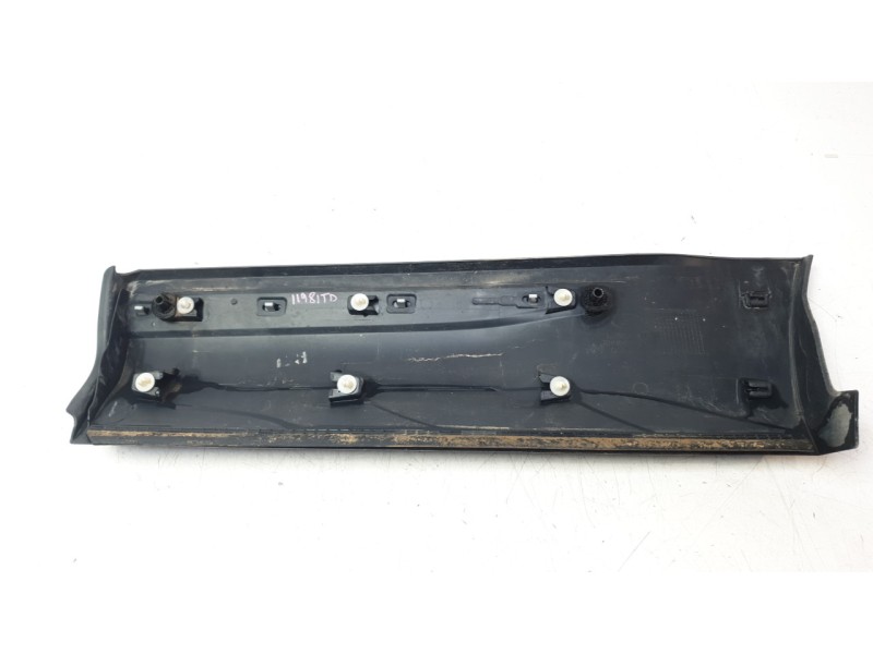 Recambio de moldura para land rover evoque hse dynamic referencia OEM IAM BJ32274A48BH  