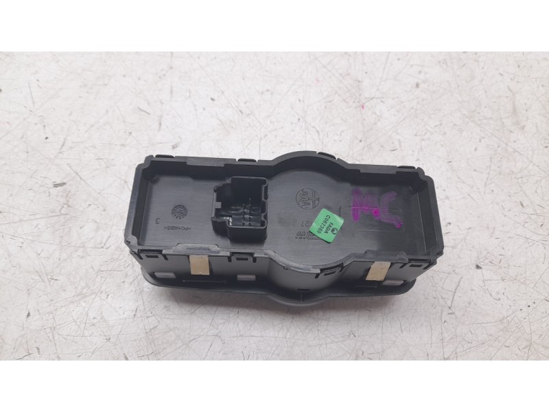 Recambio de mando luces para alfa romeo giulia (952_) 2.2 d (952aem250, 952aea250) referencia OEM IAM 01561241750  