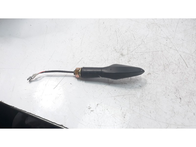 Recambio de piloto trasero izquierdo para zontes motorcycles zt125 zt 125-u referencia OEM IAM 1171200065000  