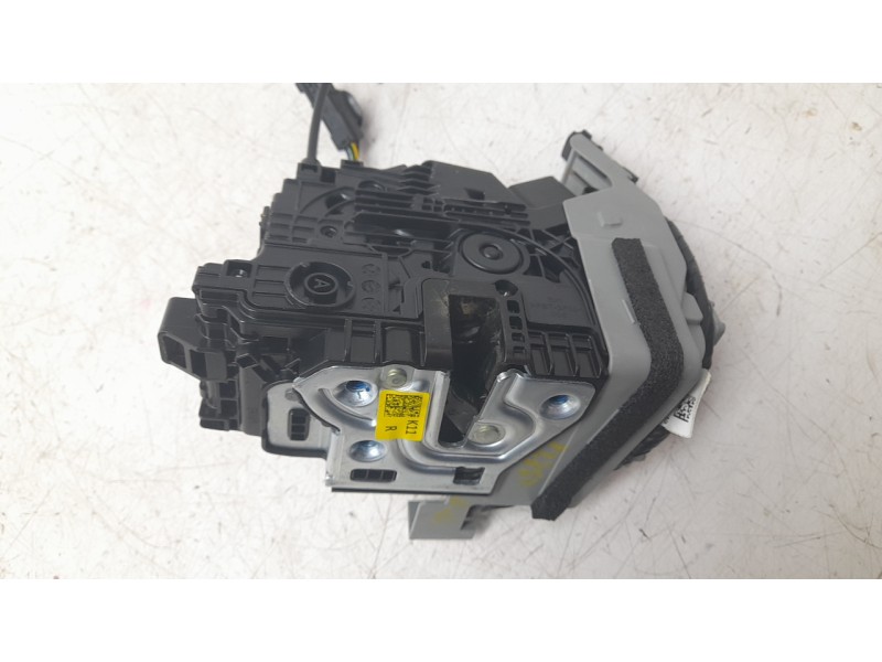 Recambio de cerradura puerta delantera derecha para kia niro ii (sg2) 1.6 gdi hybrid referencia OEM IAM 81320AT110  