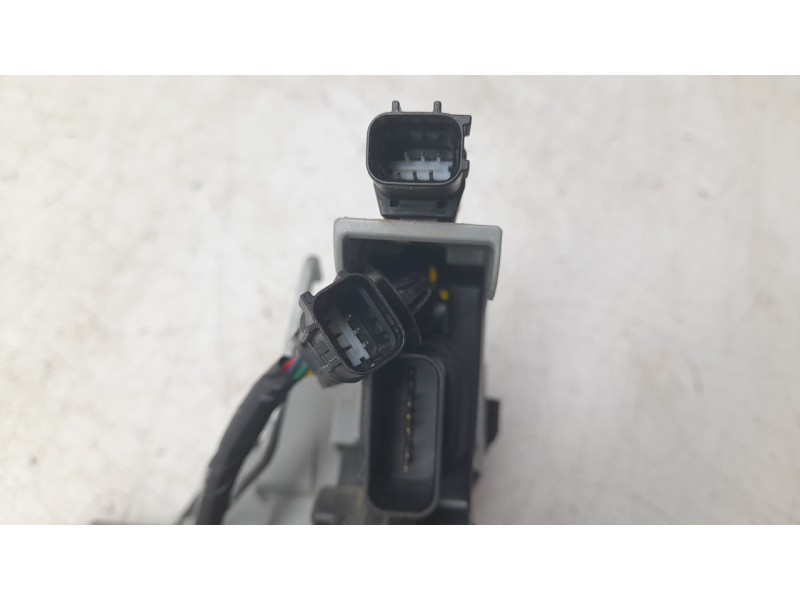Recambio de cerradura puerta delantera derecha para kia niro ii (sg2) 1.6 gdi hybrid referencia OEM IAM 81320AT110  