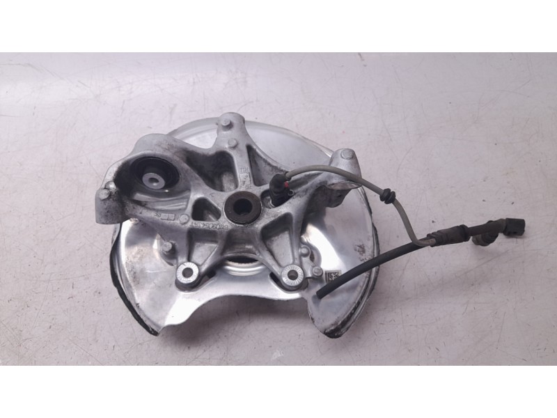 Recambio de mangueta trasera derecha para audi a4 b9 avant (8w5, 8wd) 2.0 tdi referencia OEM IAM 8W0505435T  