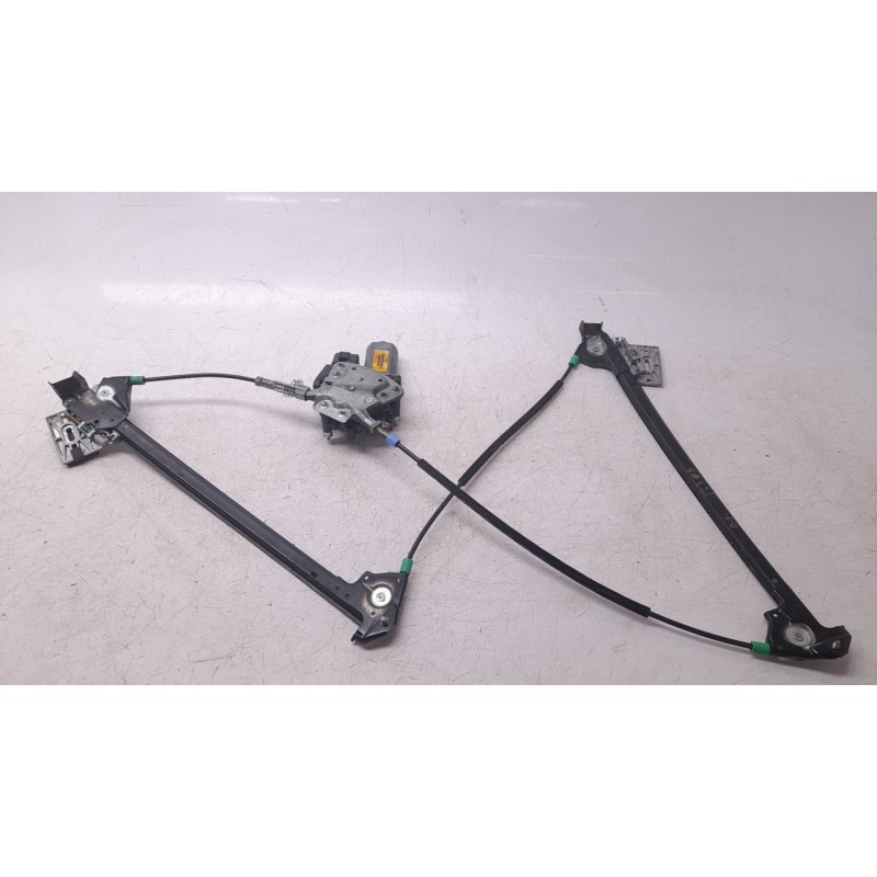 Recambio de elevalunas delantero izquierdo para porsche 911 descapotable (996) 3.4 carrera 4 referencia OEM IAM 99654207505 9966