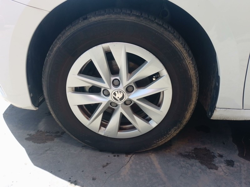 Recambio de llanta para skoda fabia iv (pj3) 1.0 mpi referencia OEM IAM   