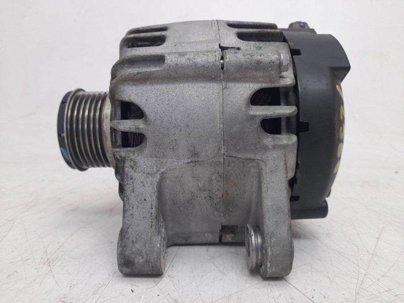 Recambio de alternador para opel crossland x / crossland (p17, p2qo) 1.2 (75) referencia OEM IAM 9835689480 FG12T163 ALF101551HQ