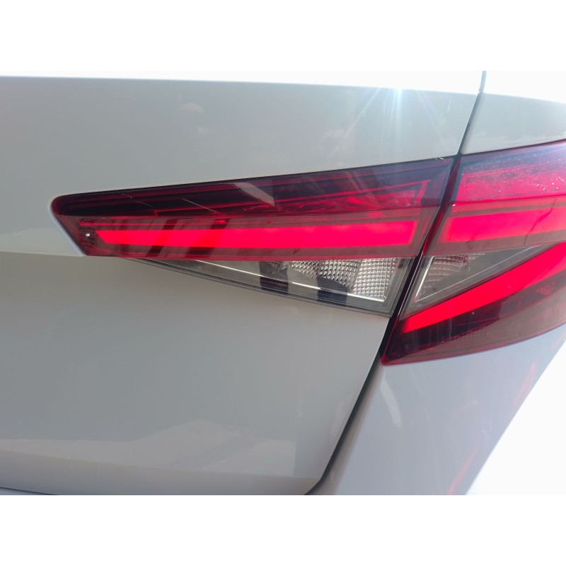 Recambio de piloto trasero derecho interior para skoda fabia iv (pj3) 1.0 mpi referencia OEM IAM   