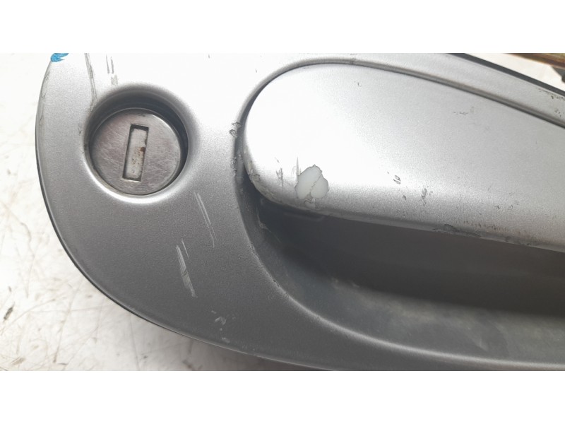 Recambio de maneta exterior delantera derecha para porsche 911 descapotable (996) 3.4 carrera 4 referencia OEM IAM 99653706402  