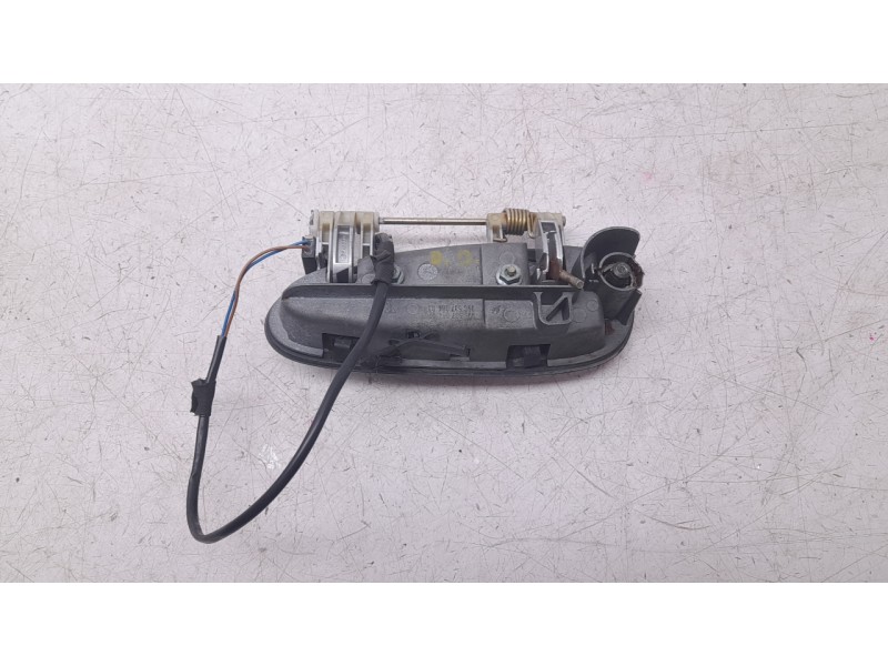 Recambio de maneta exterior delantera derecha para porsche 911 descapotable (996) 3.4 carrera 4 referencia OEM IAM 99653706402  