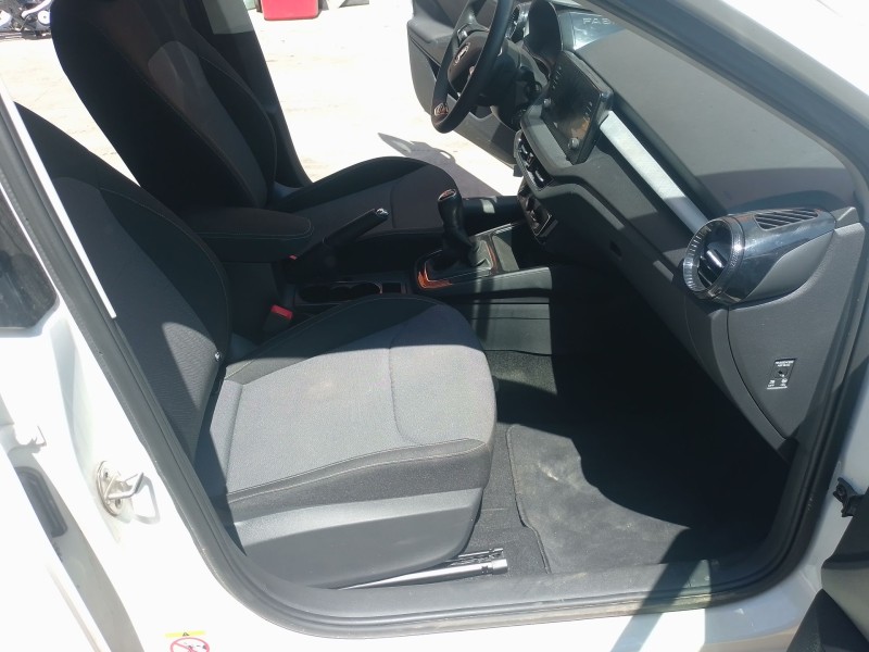Recambio de juego asientos completo para skoda fabia iv (pj3) 1.0 mpi referencia OEM IAM   