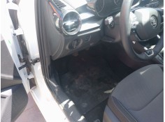 Recambio de juego alfombrillas para skoda fabia iv (pj3) 1.0 mpi referencia OEM IAM   