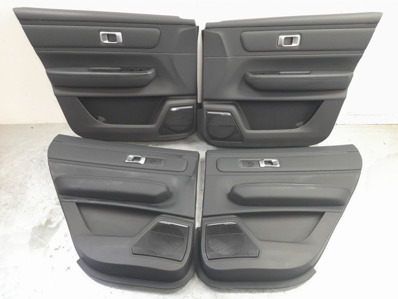 Recambio de juego asientos completo para jaecoo 7 phev 2025 referencia OEM IAM 402016840AAABK  