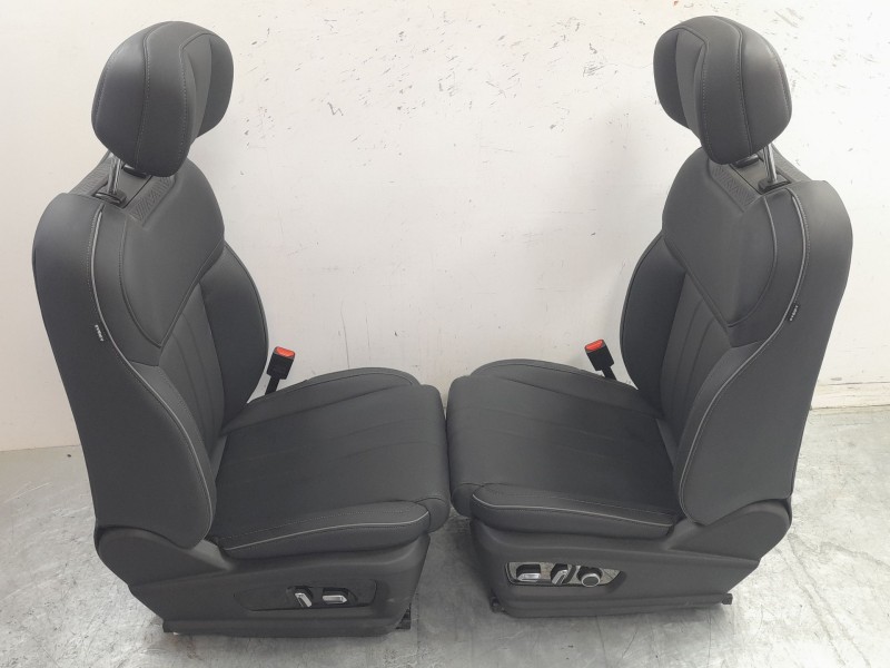 Recambio de juego asientos completo para jaecoo 7 phev 2025 referencia OEM IAM 402016840AAABK  