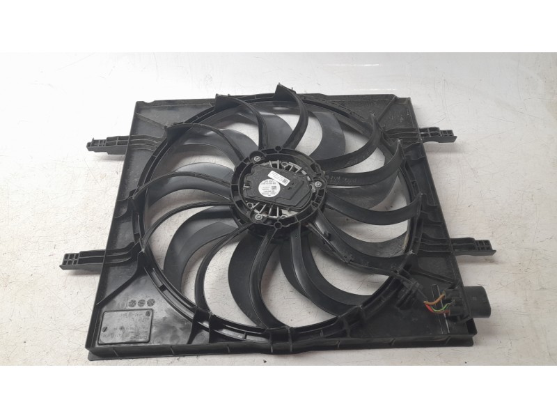 Recambio de electroventilador para volkswagen id.4 (e21) gtx referencia OEM IAM 1EA121205A  