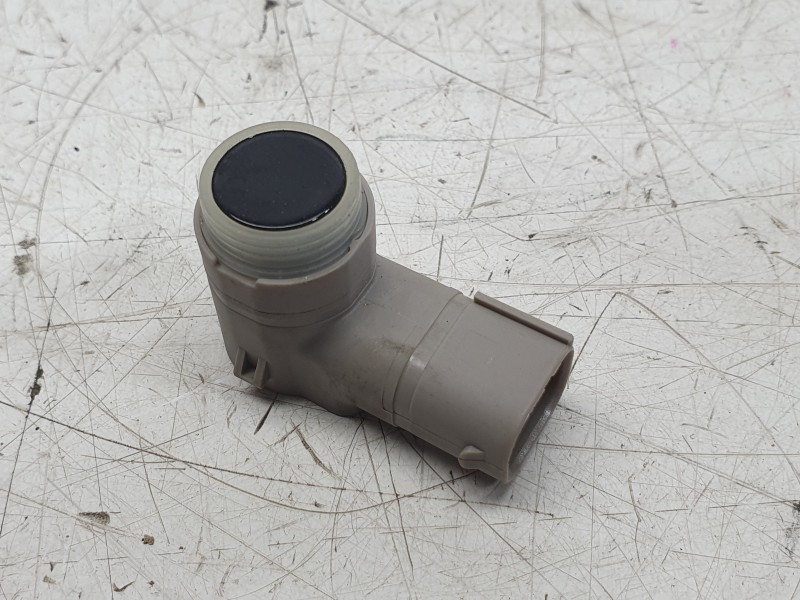 Recambio de sensor de aparcamiento para omoda omoda 5 hev referencia OEM IAM 704000156AAA  