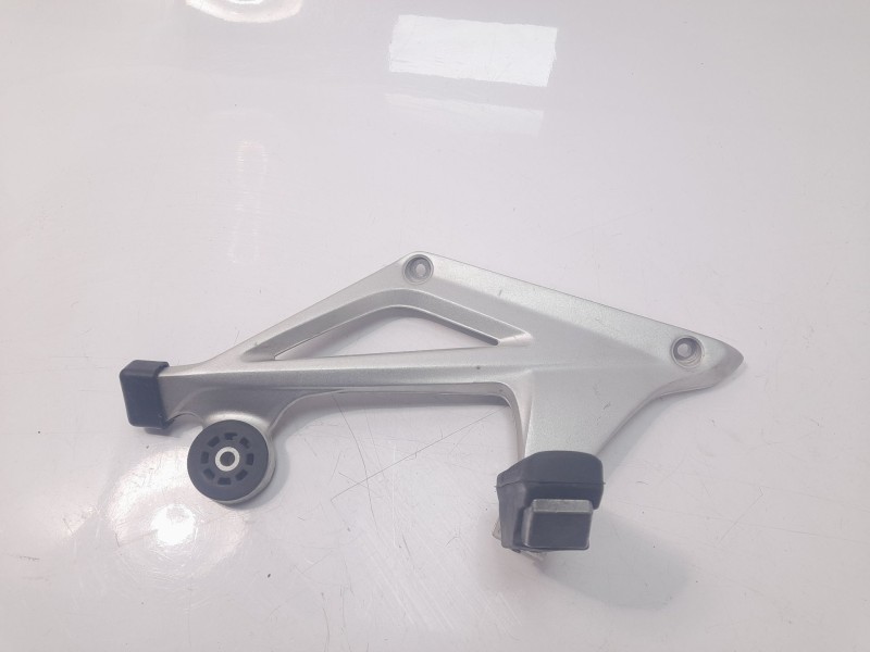 Recambio de estribo lateral para bmw r 1250 r 1250 rt (1t13) referencia OEM IAM 46718534789  