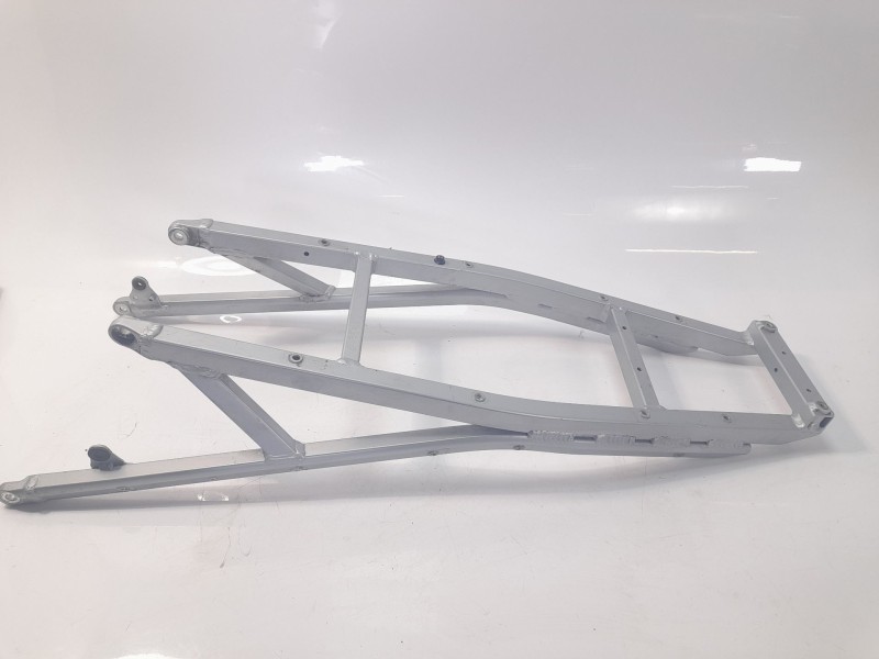 Recambio de subchasis trasero para bmw r 1250 r 1250 rt (1t13) referencia OEM IAM 465123310110  