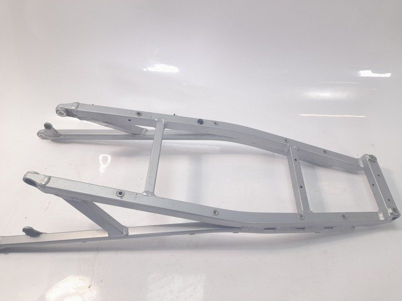 Recambio de subchasis trasero para bmw r 1250 r 1250 rt (1t13) referencia OEM IAM 465123310110  