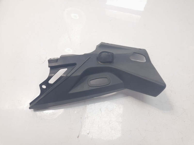 Recambio de moldura para bmw r 1250 r 1250 rt (1t13) referencia OEM IAM 8529393  