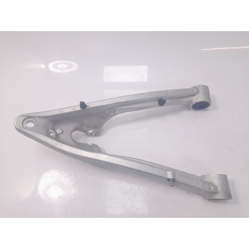 Recambio de brazo suspension inferior delantero derecho para bmw r 1250 r 1250 rt (1t13) referencia OEM IAM 8522967  