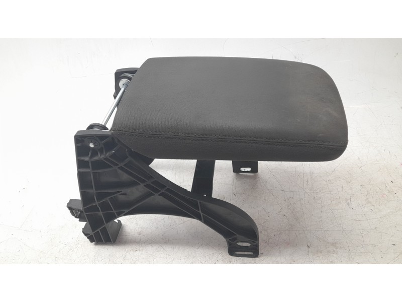 Recambio de apoyabrazos central para audi a4 b9 avant (8w5, 8wd) 2.0 tdi referencia OEM IAM 8W0864207SU9  
