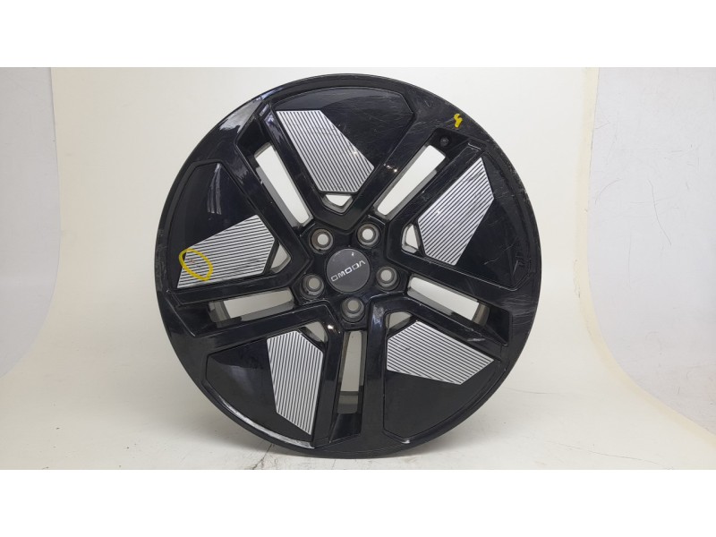 Recambio de llanta para omoda omoda 5 hev referencia OEM IAM 203001840AA  