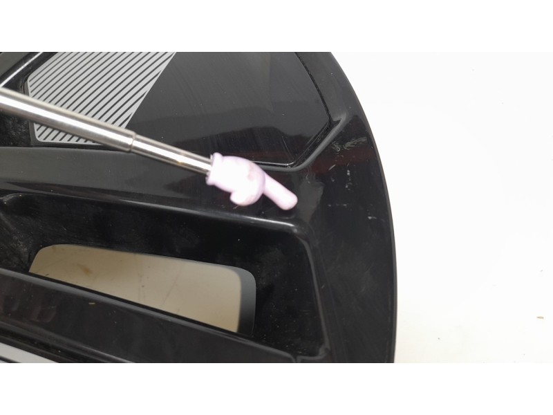 Recambio de llanta para omoda omoda 5 hev referencia OEM IAM 203001840AA  