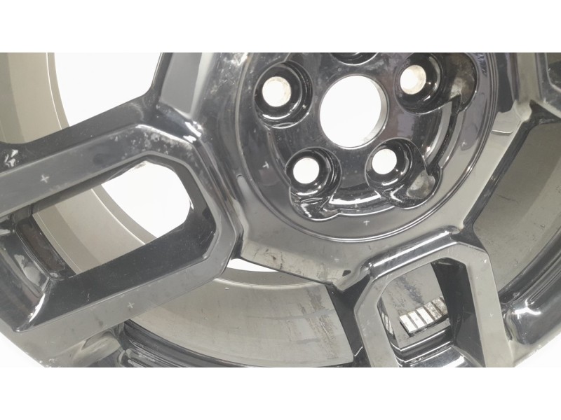 Recambio de llanta para kia ev9 100 gt-line awd referencia OEM IAM 52910DO360  