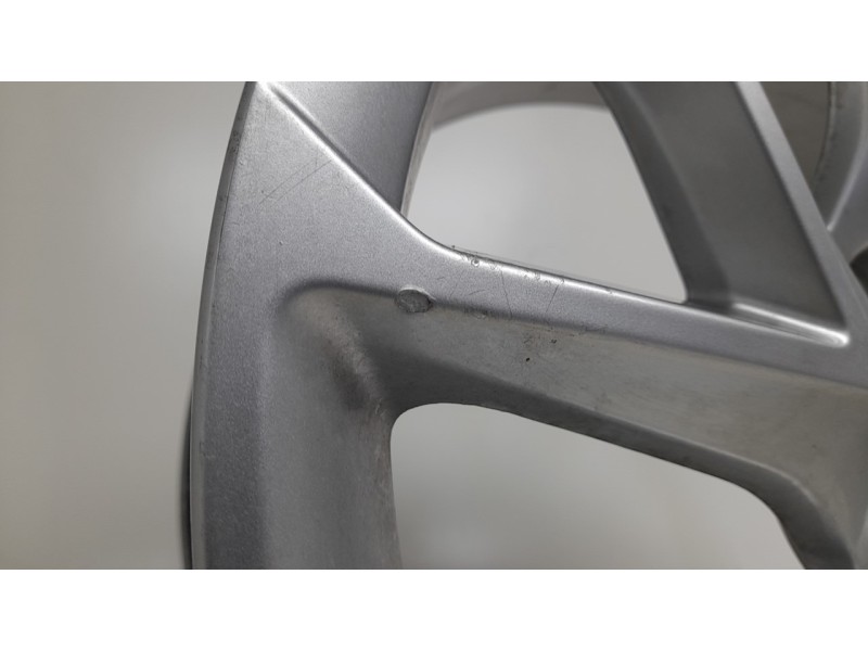 Recambio de llanta para cupra formentor (km7, kmp) 1.5 tsi referencia OEM IAM 5FF601025C  