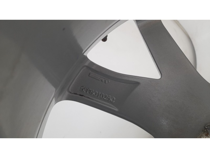 Recambio de llanta para cupra formentor (km7, kmp) 1.5 tsi referencia OEM IAM 5FF601025C  