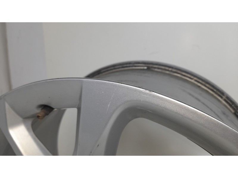 Recambio de llanta para cupra formentor (km7, kmp) 1.5 tsi referencia OEM IAM 5FF601025C  