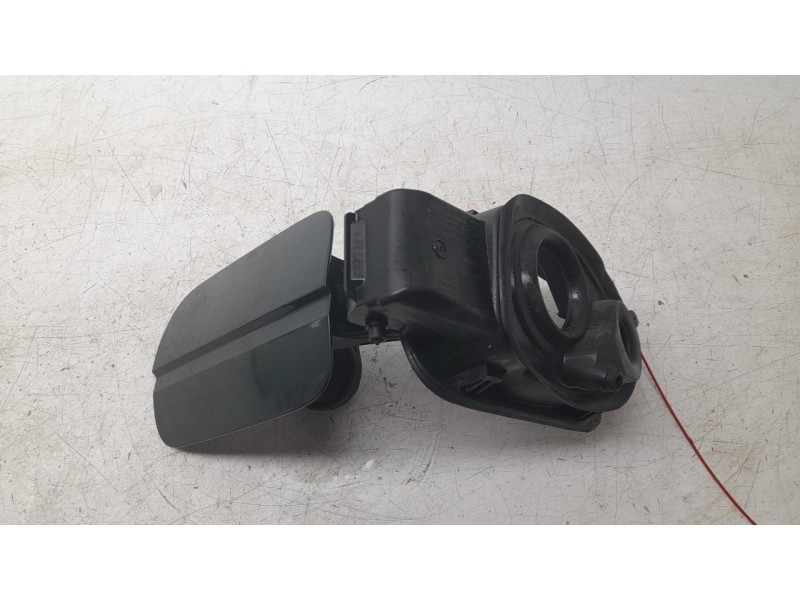 Recambio de tapa exterior combustible para audi a4 b9 avant (8w5, 8wd) 2.0 tdi referencia OEM IAM 8W0809906  