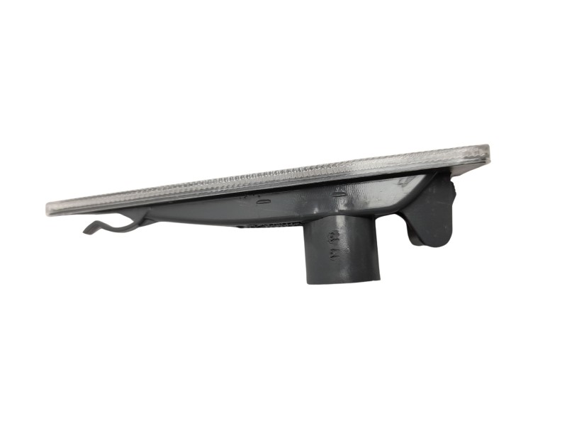 Recambio de piloto lateral izquierdo para renault megane ii berlina 5p referencia OEM IAM 8200301241  103F19381302/15805755/5510