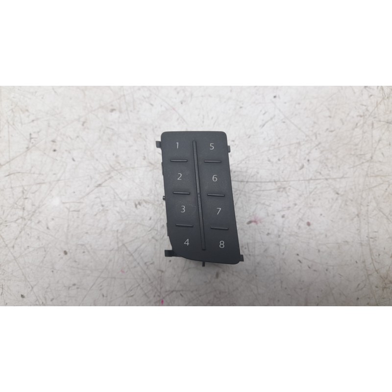 Recambio de mando control radio para audi a4 b9 avant (8w5, 8wd) 2.0 tdi referencia OEM IAM 8W1919616C  