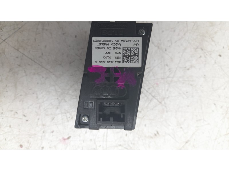 Recambio de mando control radio para audi a4 b9 avant (8w5, 8wd) 2.0 tdi referencia OEM IAM 8W1919616C  