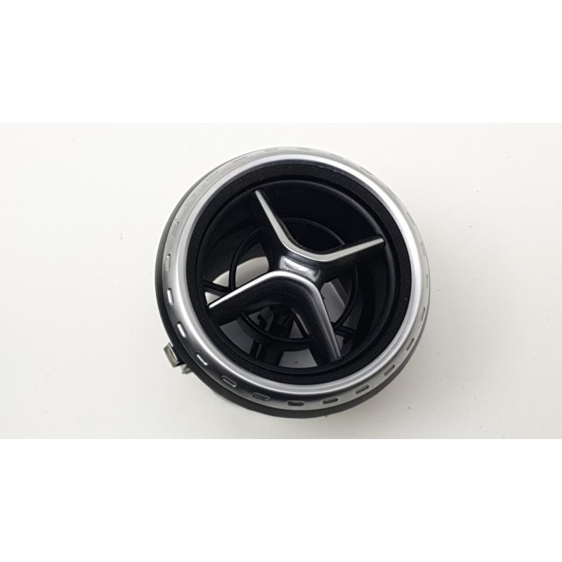 Recambio de aireador central para mercedes-benz clase gla (x156) gla 200 cdi / d (156.908) referencia OEM IAM A1568300054  