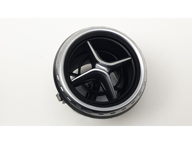 Recambio de aireador central para mercedes-benz clase gla (x156) gla 200 cdi / d (156.908) referencia OEM IAM A1568300054  