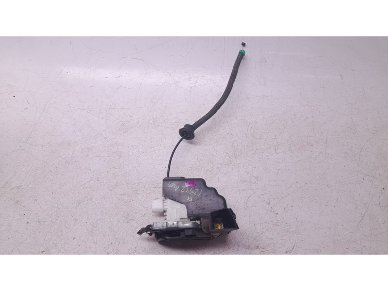 Recambio de cerradura puerta delantera izquierda para audi a4 b9 avant (8w5, 8wd) 2.0 tdi referencia OEM IAM 8X1837015B  1996601